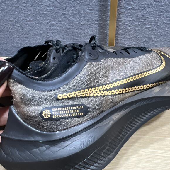 Nike Zoom Gravity GD Metallic Gold Running Sneakers Womens Size 7 - Picture 6 of 11